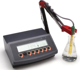EC, TDS, NaCl, Temperature Meter